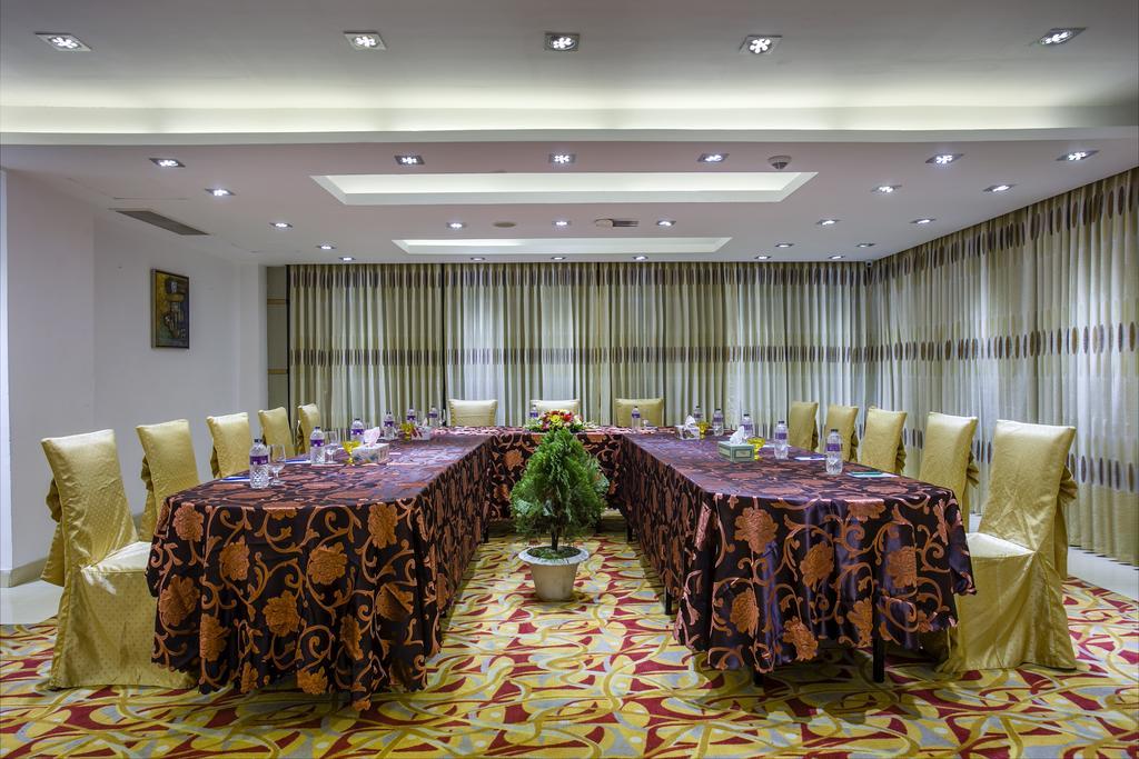 Bengal Blueberry Hotel Dhaka Exterior photo