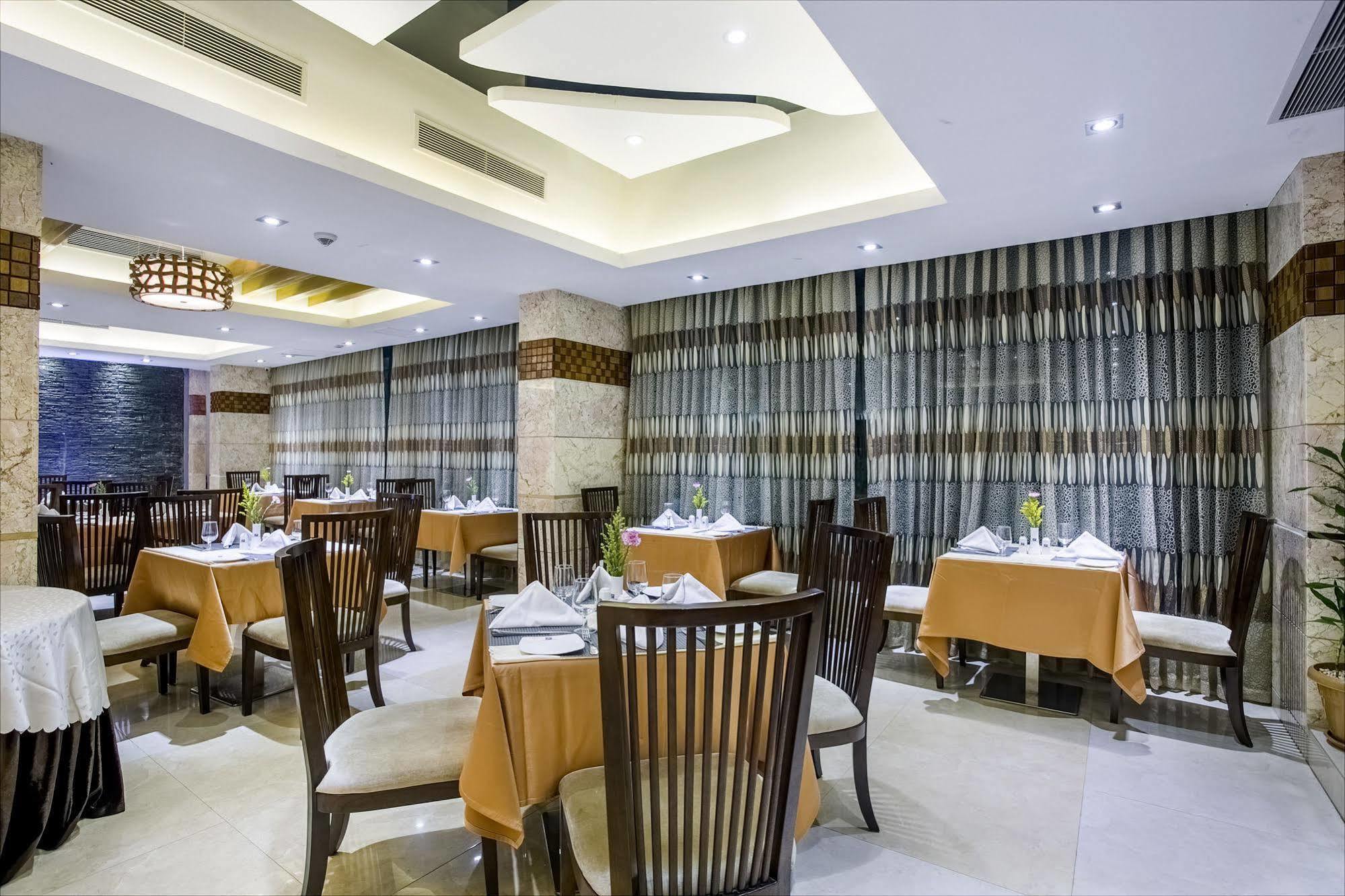 Bengal Blueberry Hotel Dhaka Exterior photo